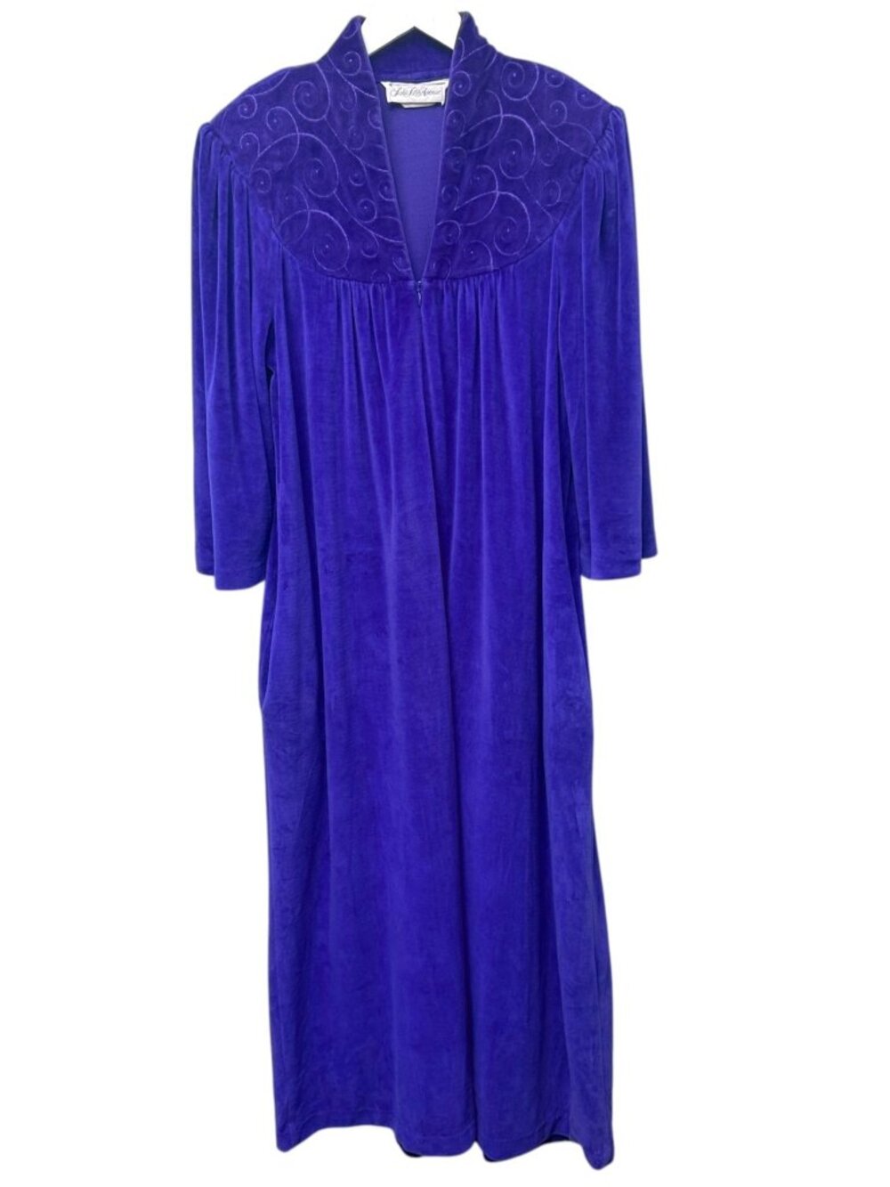 SAKS FIFTH AVENUE Lounge Robe Medium Violet Blue Vintage Velour Zip Diamond Tea